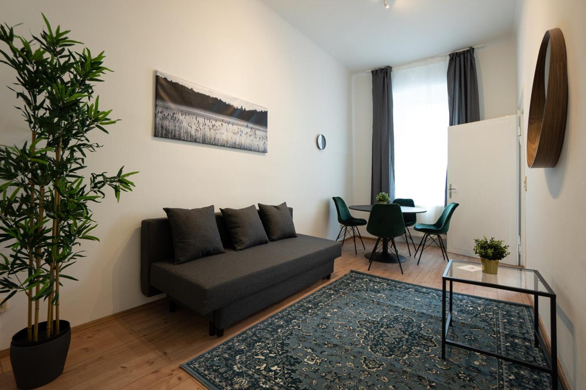 Lovely 1-Bedroom Apartment Next To Praterstern เวียนนา ภายนอก รูปภาพ
