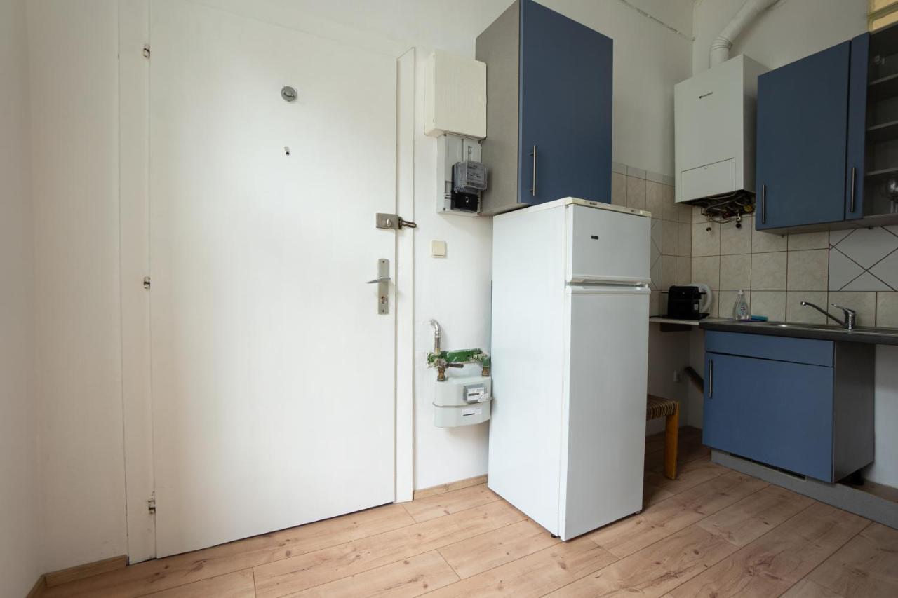 Lovely 1-Bedroom Apartment Next To Praterstern เวียนนา ภายนอก รูปภาพ